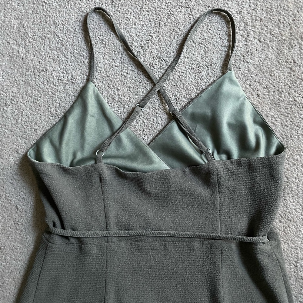 TOBI HANNAH DEEP V-NECK WRAP SHIFT DRESS in SAGE GREEN - Picture 5 of 6